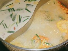 -椰子湾·海南火锅·糟粕醋·椰子鸡(正大广场店)