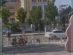 -清华大学附属小学商务中心区实验小学