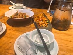 -头上红煨盐鸡乡村食府