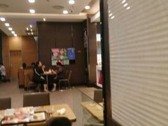 大堂-肯德基(龙之梦购物中心店)