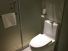 马桶-柏曼酒店(广州天河体育中心林和西地铁站店)