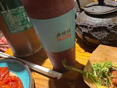 -老牌坊云南鱼豆花火锅(爱建店)