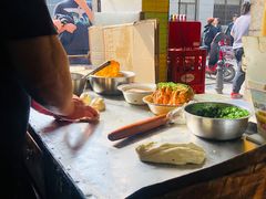 现烙的葱油饼-王记生烫牛杂面馆(兰陵路店)