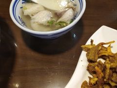 -褒河栈道渔庄(建工路总店)