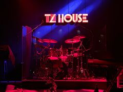 -TZ House音乐现场(茅台店)
