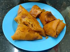 -东京小食馆(三盏灯店)