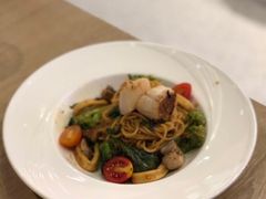 佛羅倫斯花枝干貝麵-Dazzling Cafe 蜜糖吐司专卖店