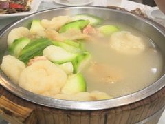 胜瓜鱼腐汤-勝記酒家·37年老字号·经典粤菜(荔枝公园店)