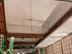 大堂-蜜桃餐厅·伴山(湖滨商业街店)