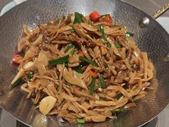 -八张桌子(老店)