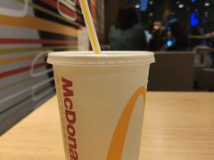 -麦当劳(杭州西湖银泰百货店)