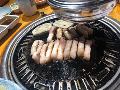 -唯成•韩国炭火烤肉 유성고기