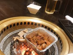 -山川小町·极番烧肉(新地假日广场店)