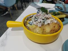 俄式传统风味芝士烤土豆-库滋明·俄罗斯特色美食(中央大街店)