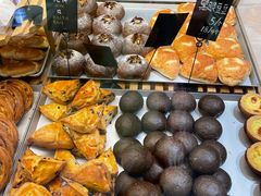 -Dough&Joe团憩(瑞虹天地月亮湾店)