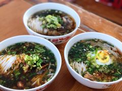 -矮子粉店1985·长沙米粉(湘春路店)
