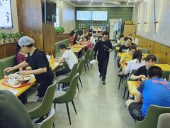 大堂-螺小胖柳州螺蛳粉(钟楼总店)