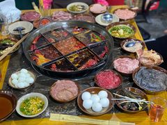 -正南齊北重庆老火锅(光华村直营店)