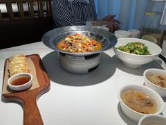 -新辣宴·湖南家常菜·商务聚餐(中粮创芯店)