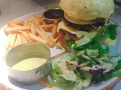 -阿妮叶李(光谷世界城店)