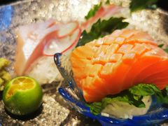 -铭牛烧肉·和牛海鲜自助(高新月牙湖店)