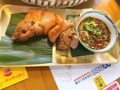 -包整·丝娃娃(一览甲秀楼风景店)