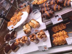 -巴黎贝甜(宜山路店)