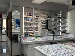 -潘多拉眼镜·蔡司依视路明月(潘家园店)