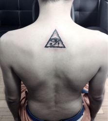 -Black Tattoo Studio