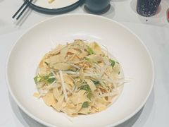 -梅利汴京烤鸭•开封豫菜地标店(东大街店)