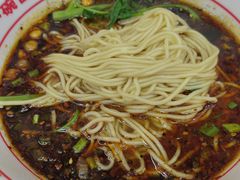 -叶伟胡辣壳面(两路口店)