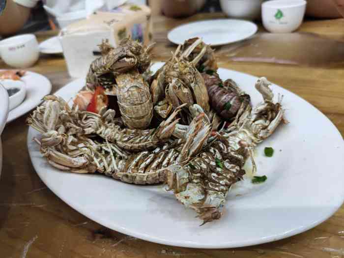 渔家小厨海鲜餐厅(青澳湾店)-"「白灼吊桶仔」海鲜很新鲜环境不错不错