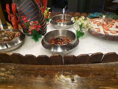 -佰烧海鲜烤肉火锅自助(世茂国际广场店)