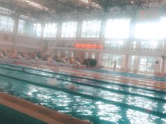 -奥冠体育华师附中恒温游泳馆