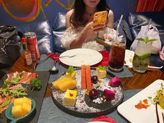 -YUE·6·西式融合餐厅(外滩六号店)