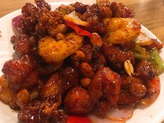 椒香虾仁爆鸡球-陈傻子餐厅(世纪都会店)