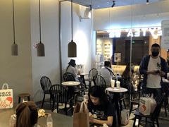 大堂-喜茶(上海兴业太古汇店)