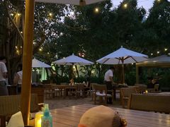-三亚艾迪逊酒店·海滩烧烤 BARBACOA·现场乐队·浪漫晚餐·烧烤海鲜