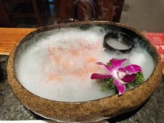 -景明轩•养生酸汤鱼火锅 云贵鲜菌 现舂野果酸汤(王寨小区店)