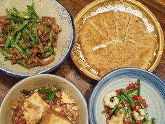 -萬家灯火·私房湘菜·22年老手艺(南岭大道店)