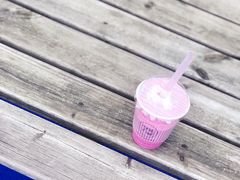 火龙果香蕉奶昔-73coffee(创智天地店)