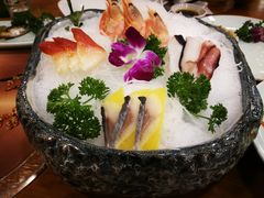 -青瓦餐厅·生鱼片·韩园烤肉(西塔店)