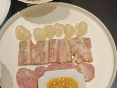 -新淮扬村·淮扬菜·北京烤鸭·世界美食之都示范店(崇文门店)