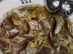 -渔语鱼酸菜鱼新川菜(来福士店)