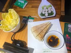 -小小河边鱼(天润城店)