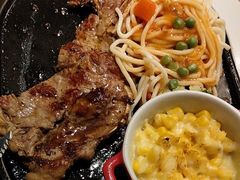 -豪客来牛排(重庆三峡广场步行街1704店)