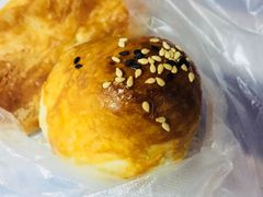 蛋黄酥-上海理工大学出版印刷高等专科学院-学生食堂