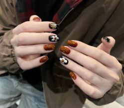 -LILY NAILS美甲美睫