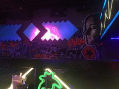 -UP嘻哈酒吧(粉巢店)