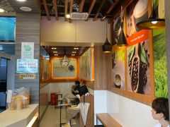 用餐区-CoCo都可(大华二店)